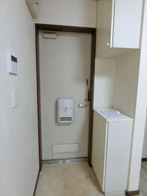 メゾン宏和A  玄関