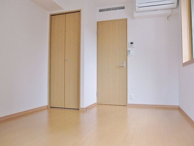 アザレ千住   ベッドルーム