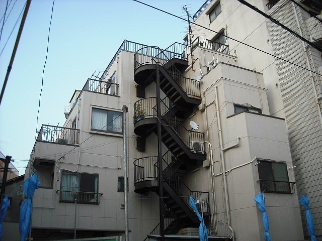 金城ビル 外観