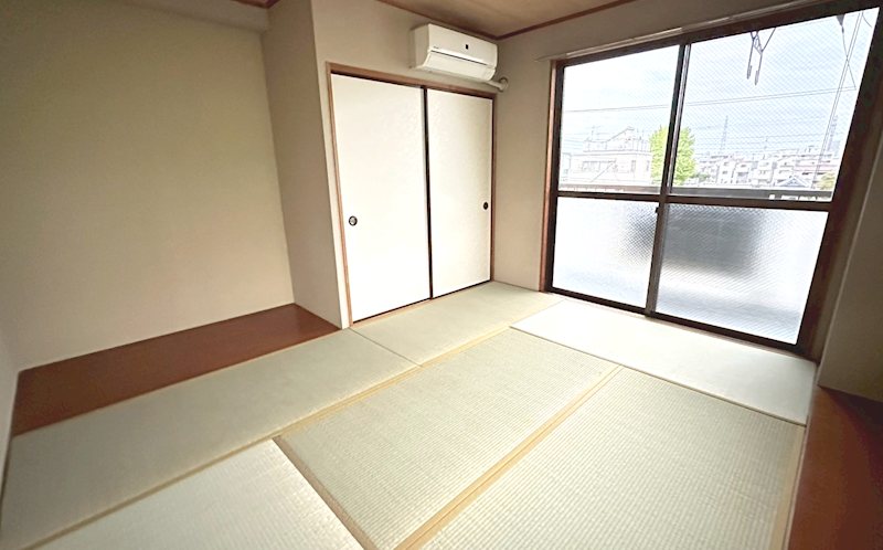 リバーサイド蘭 リビング