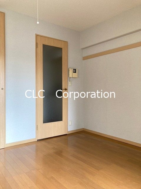 リバーサイド富岡 ベッドルーム