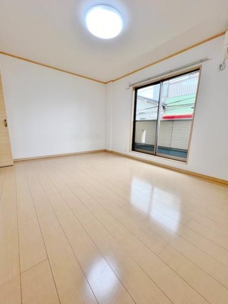 シャトレバレ町屋 リビング