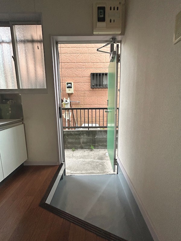 鈴木コーポ 玄関