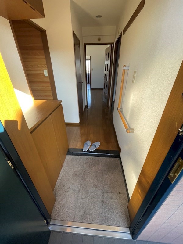 パークヒル西新井壱番館 玄関