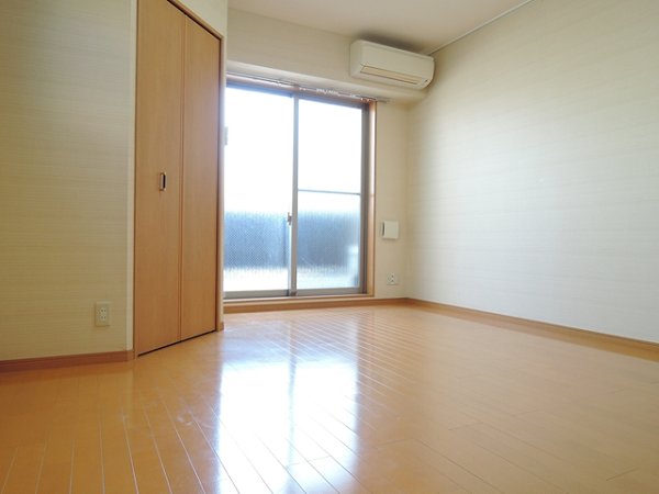 第二たぐちやビル ベッドルーム