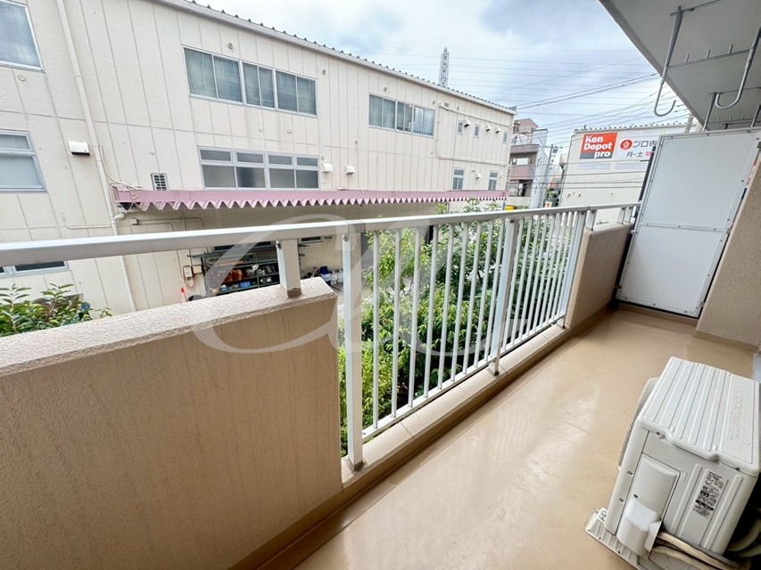 フォンテーヌ清水 ベランダ