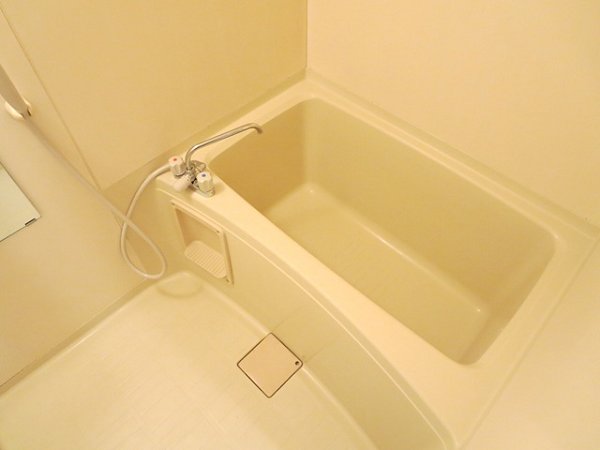 日成ビル 風呂画像