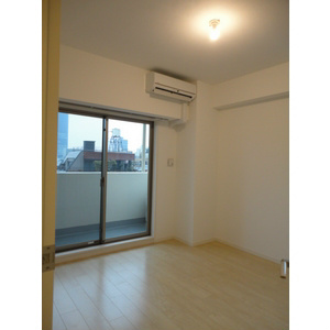 HOUSE PLUS ONE ベッドルーム