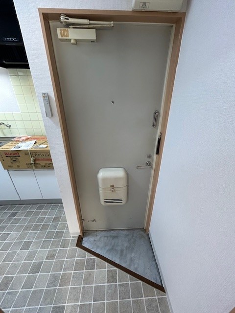 パールヴレイザー  玄関