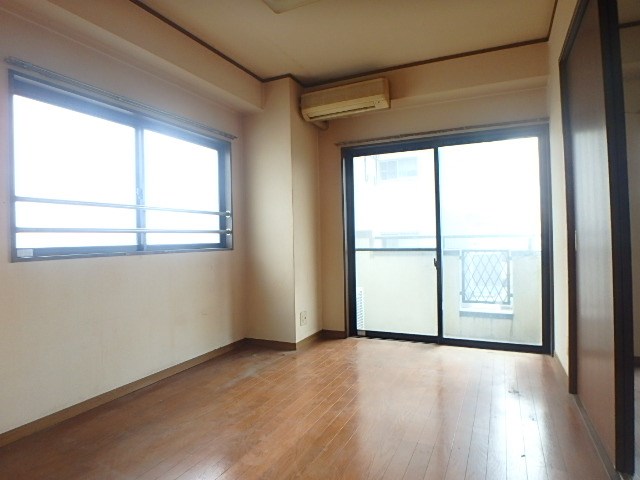 マルシャンリョウシュウ ベッドルーム