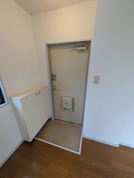 青砥ビル 玄関