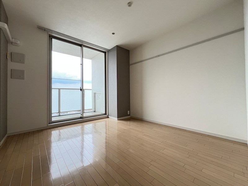 ステーションタワー浦安 リビング