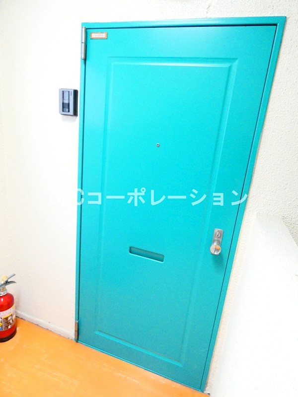 鶴見マンション 玄関