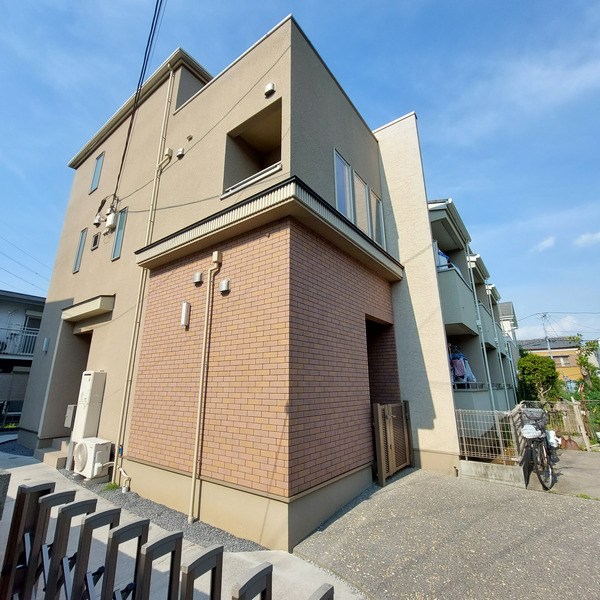 フラワーフォンテーヌⅢ 外観