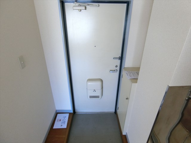 アートハイツ  玄関