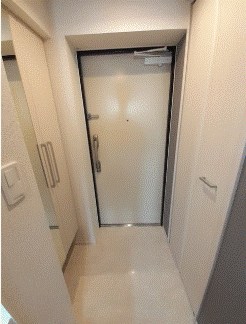 ヴィラージュ柴又 玄関