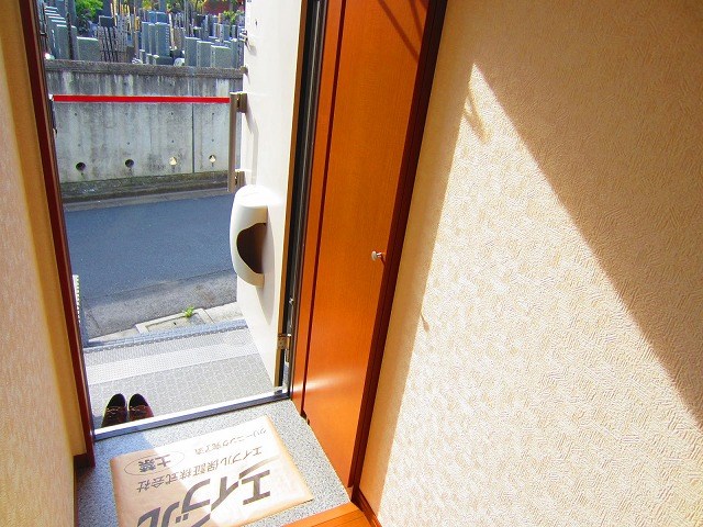 アムールSEIWA 玄関
