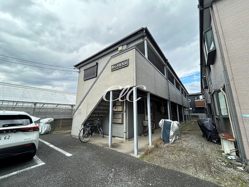 グリーンテラス・ウエスト 203号室 外観