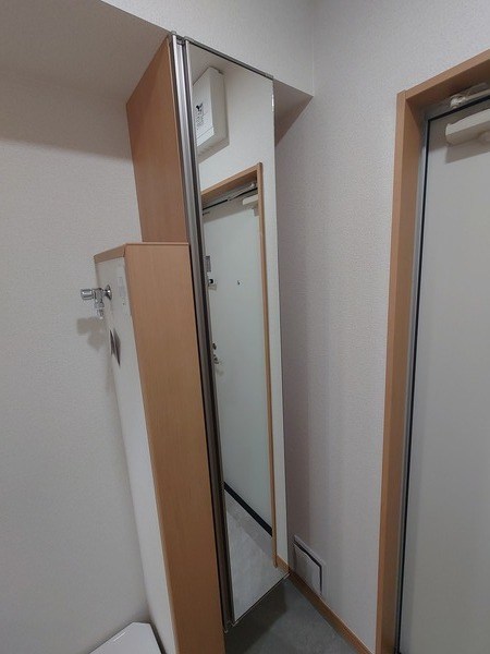 パーセ吉田 玄関