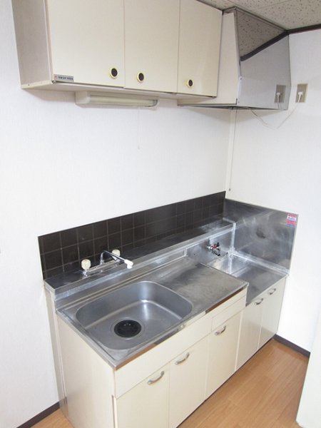 メゾン柳原Ａ棟 キッチン