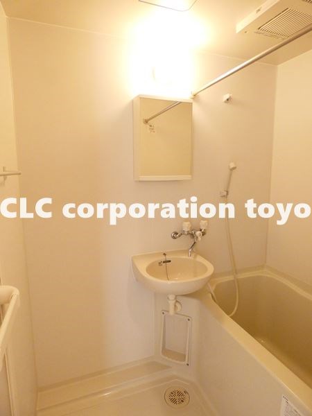 ソリッドリファイン大島 風呂画像