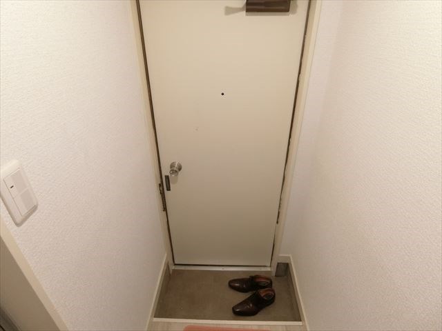 プラザ・ドゥ・モーリスB棟 玄関