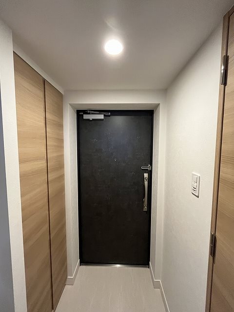 ＡＺＥＳＴお花茶屋Ⅵ 玄関