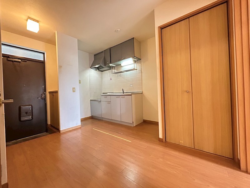 クリスタル和幸 その他10