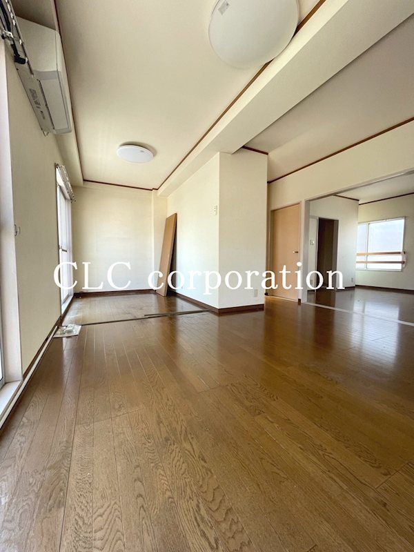 墨田ロイヤルマンション リビング