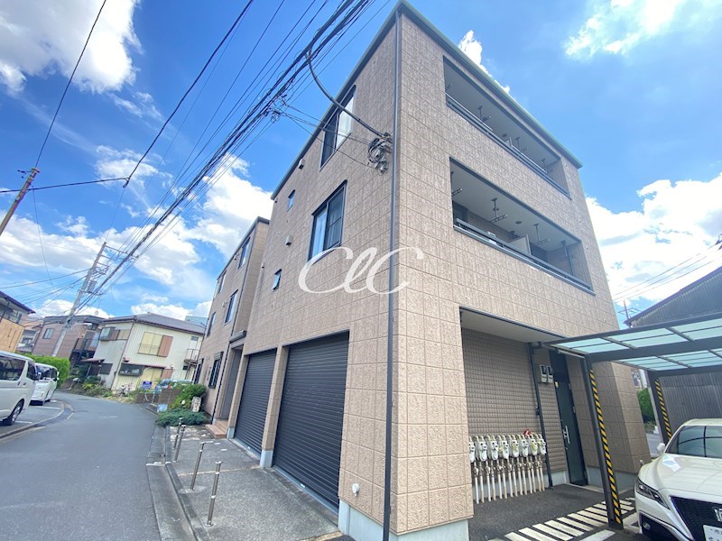 アスティオン東小松川 301号室 外観