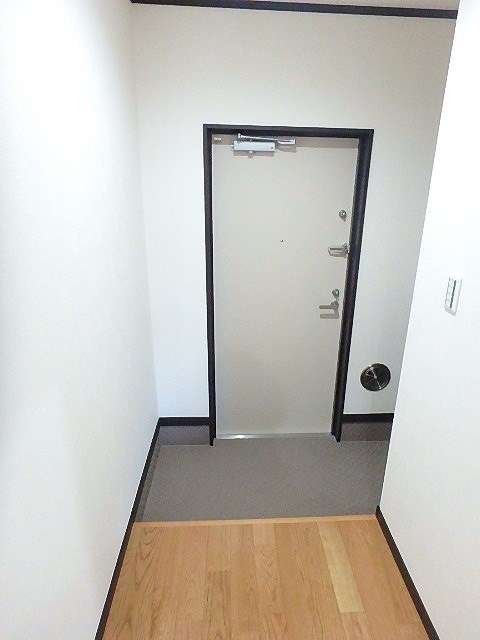 Ｋ．グランツ 玄関
