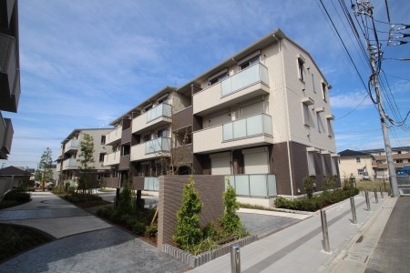 グランパティオB 外観