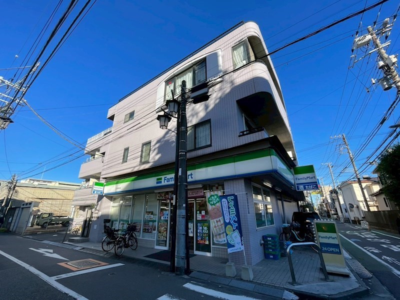 グランデュールヨシタケ 外観