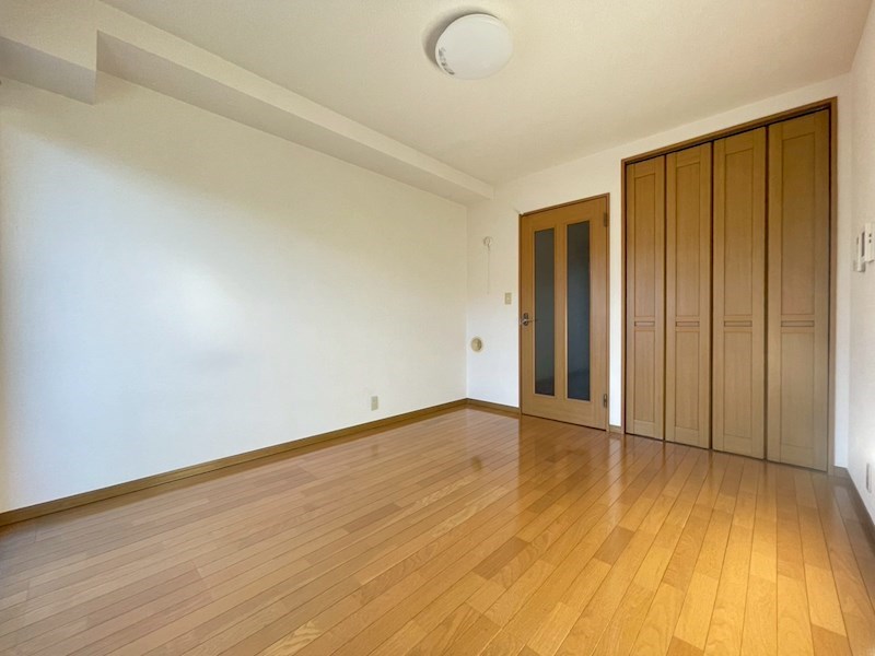 グランデュールヨシタケ その他10