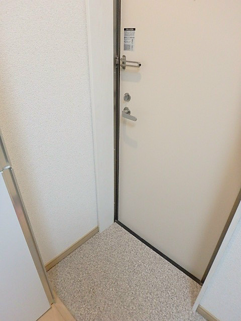 ヴィラ一之江 玄関