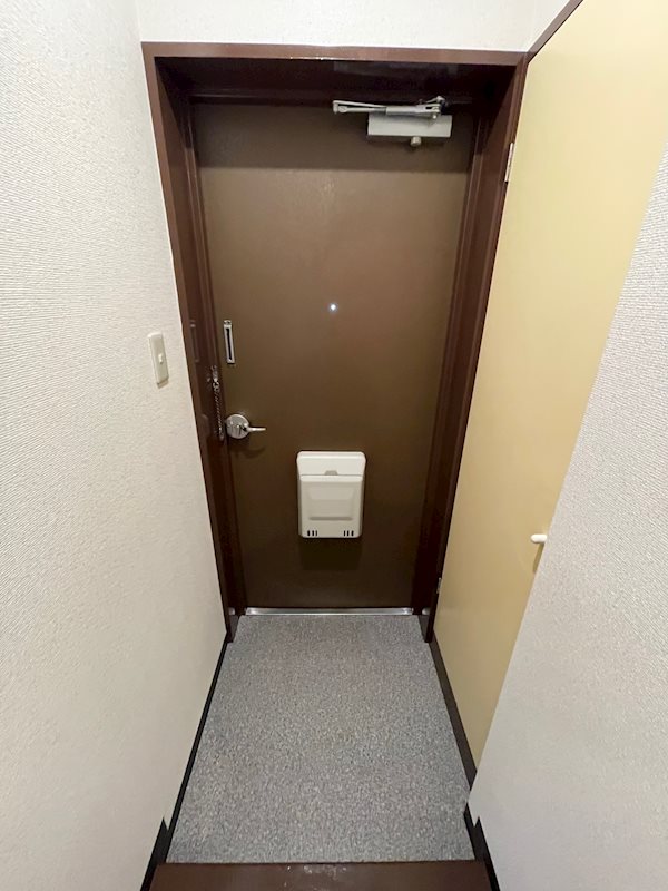 マンション友義 玄関