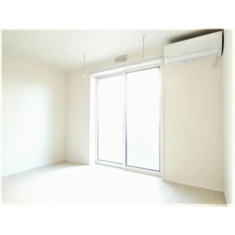 メゾン・シャルマン リビング