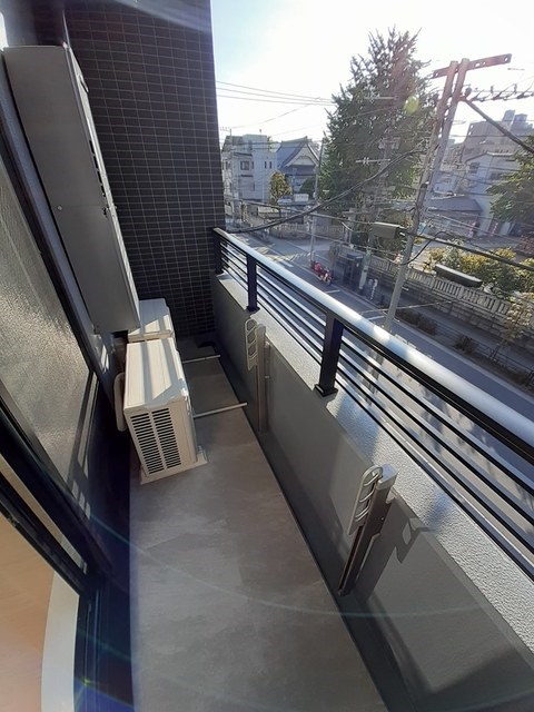 Ｌｉｎｏ　ａｓａｋｕｓａ  ベランダ