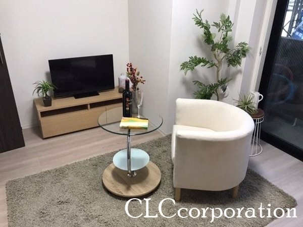 オークレジデンス亀沢  リビング