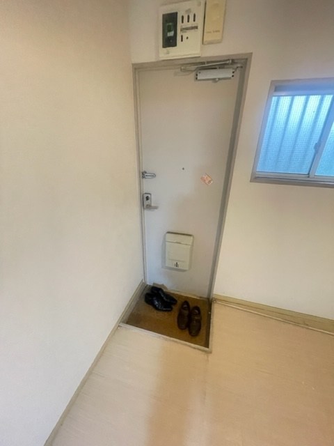 メゾンプチマウント 玄関