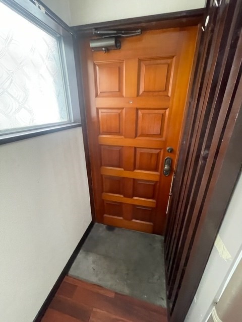 本一色戸建 玄関