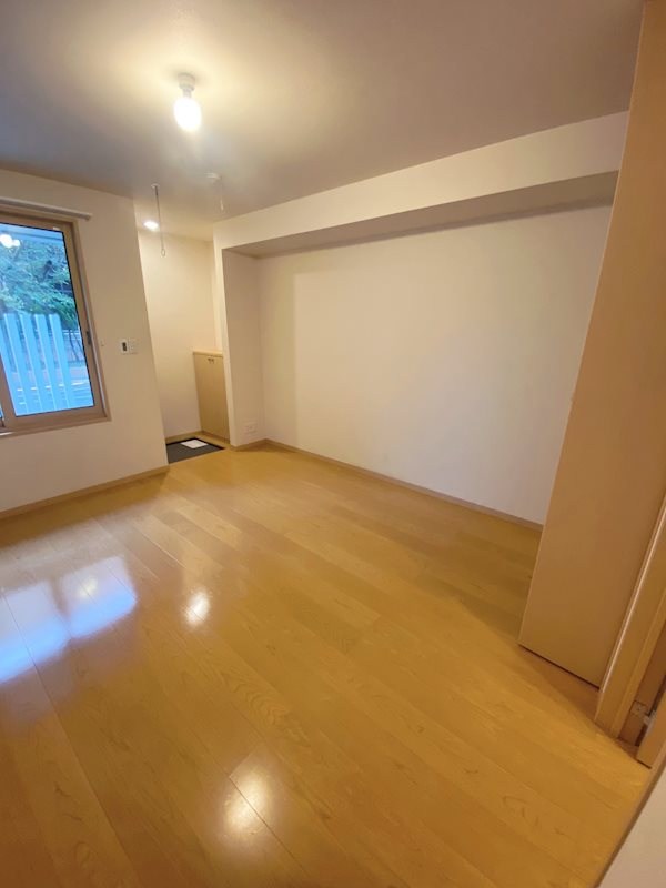 BE　WEST ベッドルーム