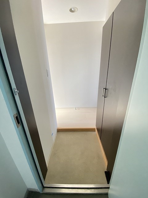 カーサ　ブリリア  玄関