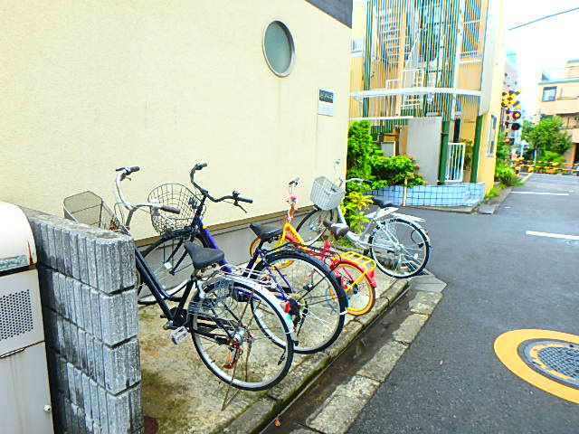 ピノーラ    その他6