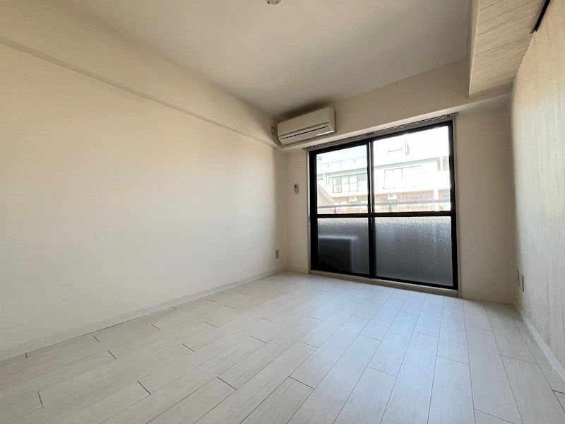 堀江新井ビル リビング