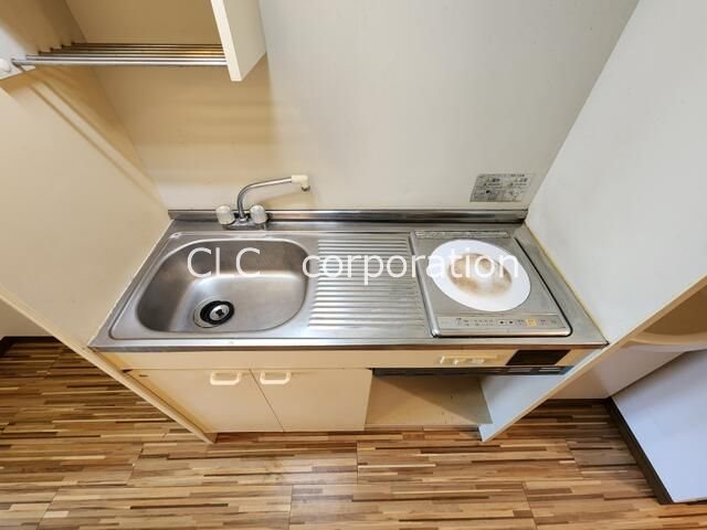 シャインドミール キッチン