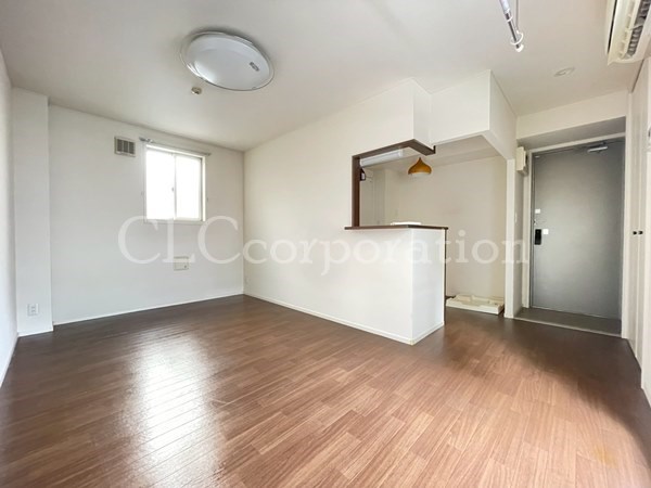 フラワームーン リビング