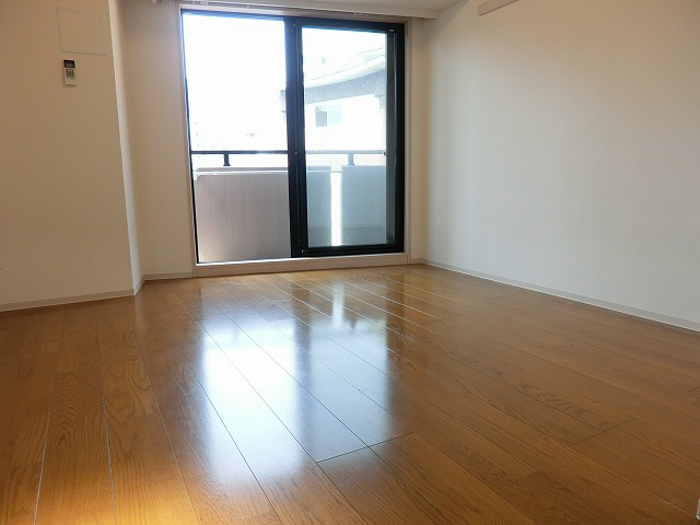 リベール入谷 リビング