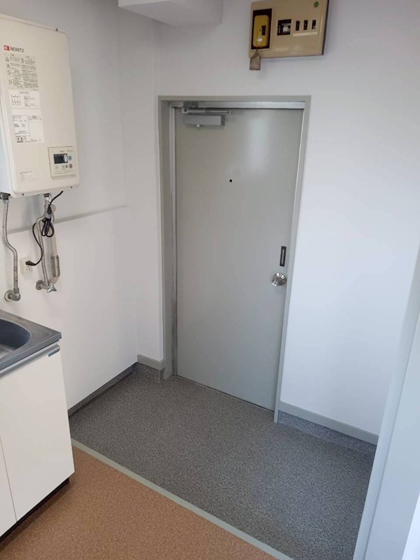 大栄コーポ  玄関