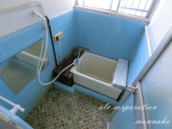 根本貸家 風呂画像